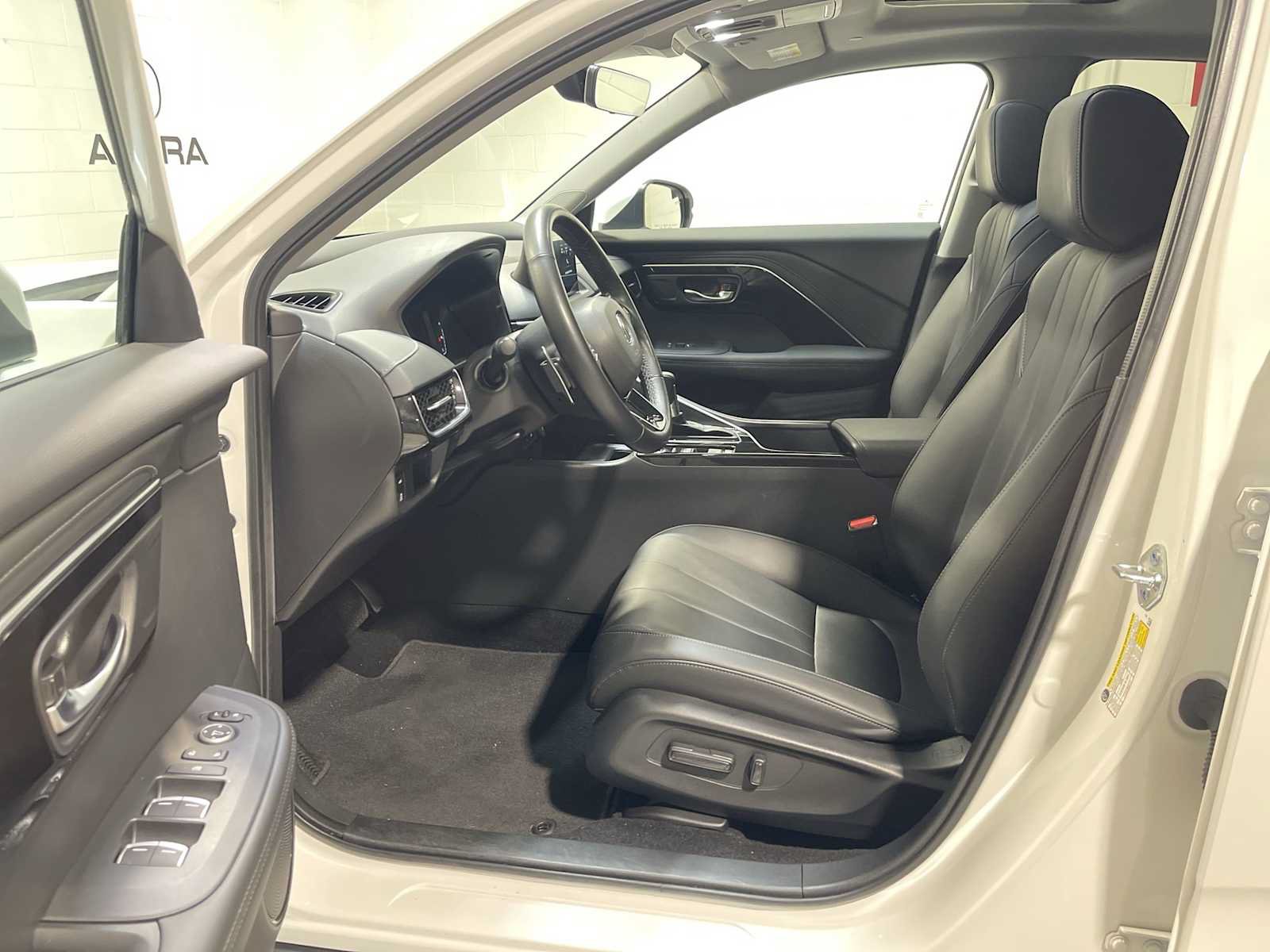 Used 2025 Acura ADX AWD image 2