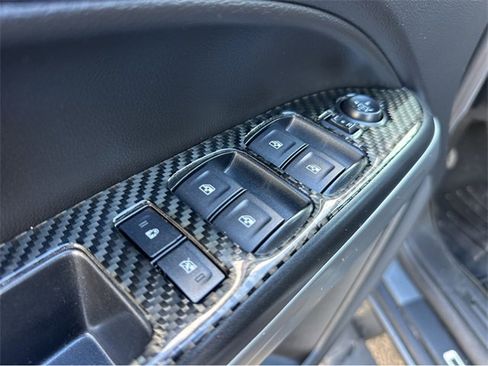 Used 2021 Chevrolet Colorado LT w/ LT Convenience Package image 29