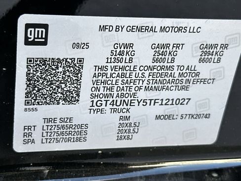 New 2026 GMC Sierra 2500 SLT w/ SLT Premium Package AWD/4WD image 29