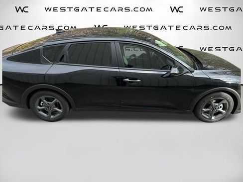 New 2025 Kia K4 LXS image 33