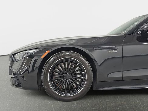 Used 2025 Mercedes-Benz SL 43 AMG image 10