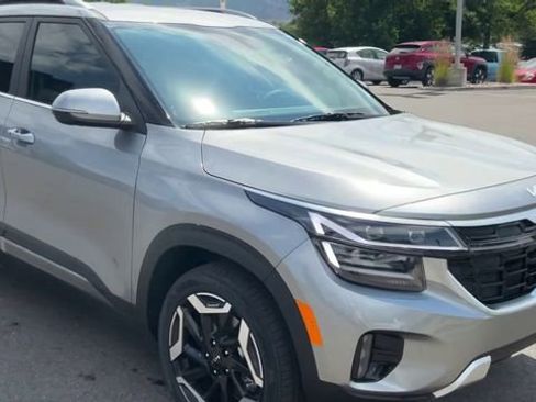 Certified 2025 Kia Seltos SX AWD/4WD image 9