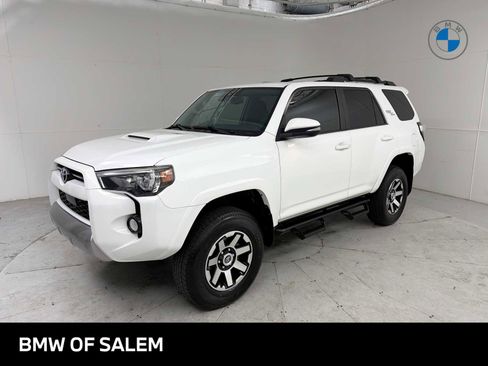 Used 2020 Toyota 4Runner TRD Off-Road Premium w/ Moonroof Package AWD/4WD image 1