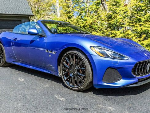 Used 2018 Maserati GranTurismo Sport RWD image 12