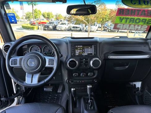 Used 2015 Jeep Wrangler Unlimited Sport AWD/4WD image 20