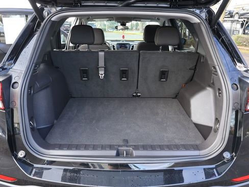 Used 2024 Chevrolet Equinox LT AWD/4WD image 32
