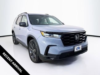 Used 2025 Honda Pilot Sport video 1