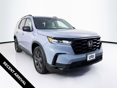 Used 2025 Honda Pilot Sport
