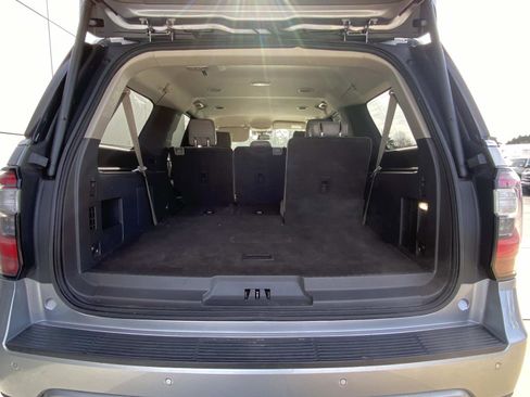 Used 2020 Ford Expedition Max Limited image 8
