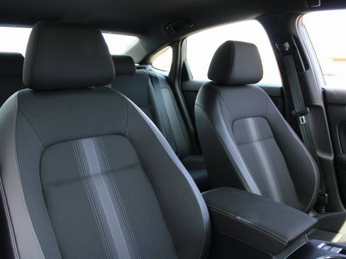 Used 2024 Honda Civic Sport image 20