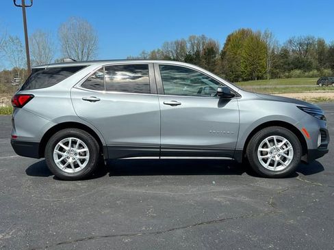 Certified 2024 Chevrolet Equinox LT FWD image 44