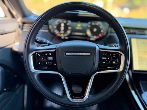 Used 2024 Land Rover Range Rover Sport SE image 41