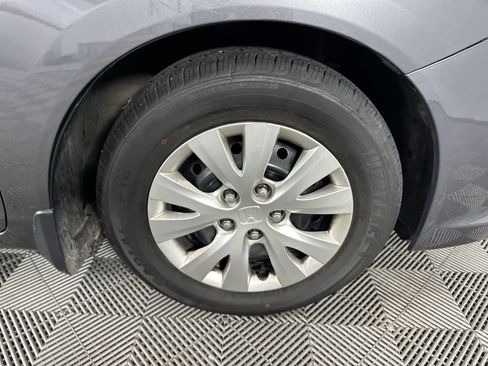 Used 2012 Honda Civic LX image 10