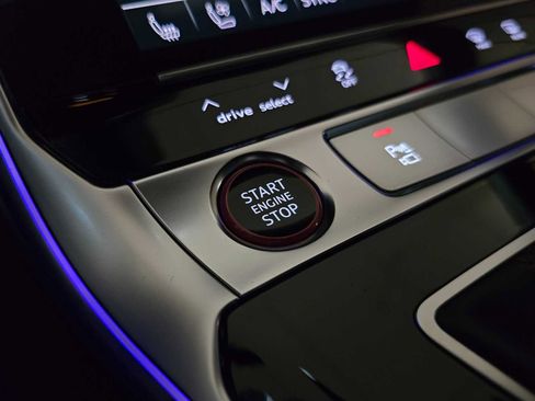 Used 2021 Audi RS 6 image 34