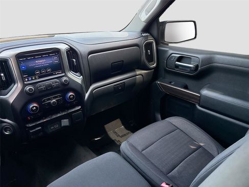 Used 2019 Chevrolet Silverado 1500 LT Trail Boss w/ Convenience Package AWD/4WD image 22