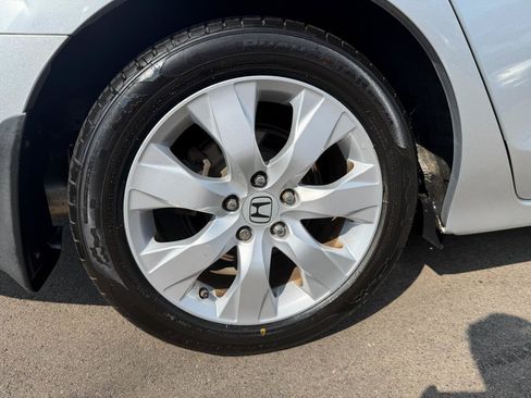 Used 2009 Honda Accord EX-L image 12