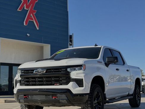 Used 2023 Chevrolet Silverado 1500 LT Trail Boss w/ Protection Package image 1