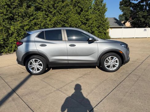Used 2023 Buick Encore GX Preferred w/ Cold Weather Comfort Package FWD image 31