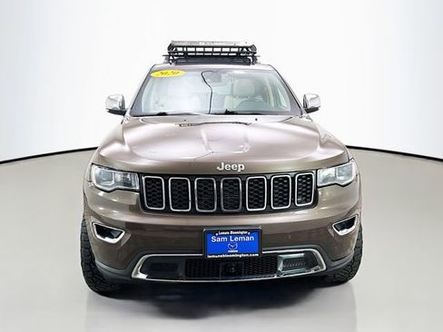 Used 2020 Jeep Grand Cherokee Limited w/ Luxury Group II image 2