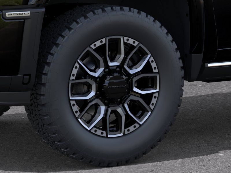 New 2026 GMC Sierra 3500 Denali w/ Denali Reserve Package AWD/4WD image 9