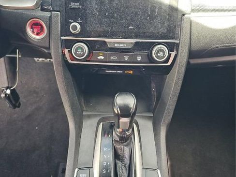 Used 2019 Honda Civic Sport image 7