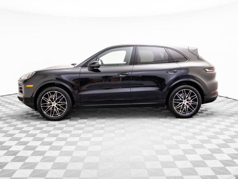 New 2026 Porsche Cayenne AWD/4WD image 2