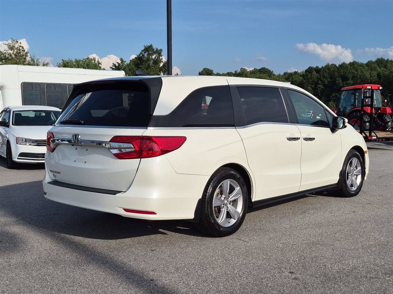 Used 2019 Honda Odyssey EX-L image 3