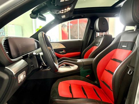 Used 2024 Mercedes-Benz GLE 63 AMG S image 12