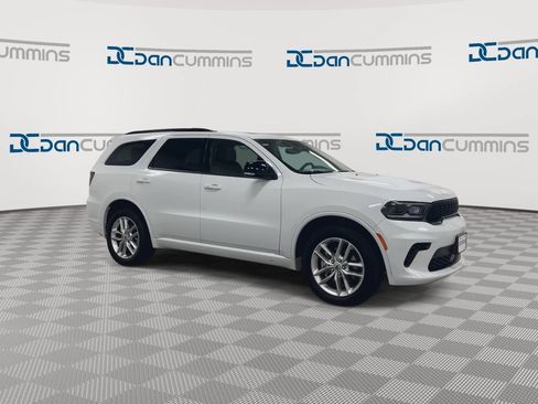 Used 2024 Dodge Durango GT AWD/4WD image 2
