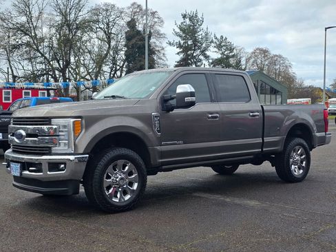 Used 2018 Ford F250 King Ranch w/ King Ranch Ultimate Package image 28