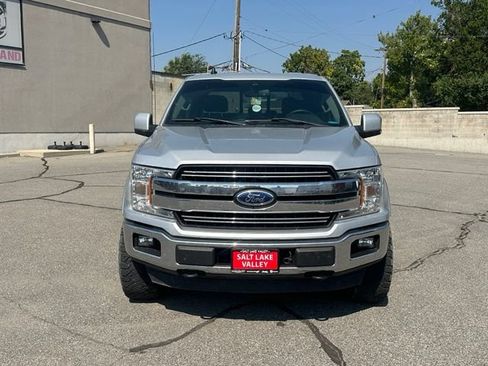 Used 2019 Ford F150 Lariat w/ FX4 Off-Road Package AWD/4WD image 12