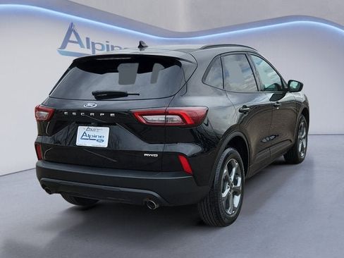 Certified 2025 Ford Escape ST-Line AWD/4WD image 5