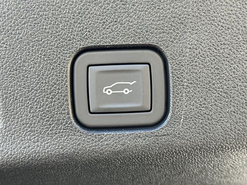 New 2026 GMC Acadia Elevation w/ Elevation Premium Package image 19