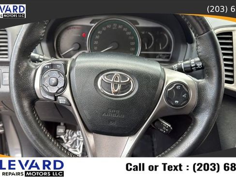 Used 2013 Toyota Venza XLE AWD/4WD image 23