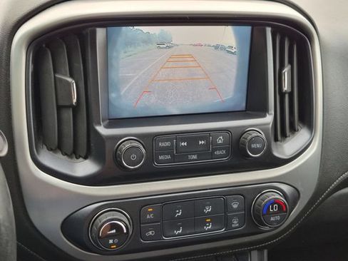 Used 2016 GMC Canyon SLT AWD/4WD image 12