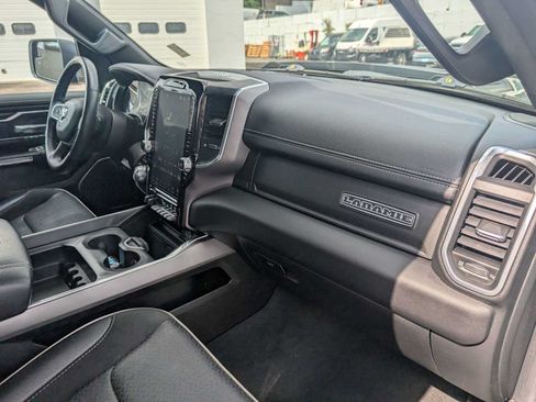 Used 2023 RAM 1500 Laramie AWD/4WD image 31