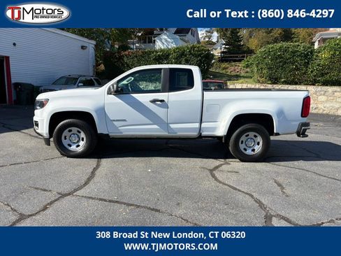 Used 2020 Chevrolet Colorado W/T w/ WT Convenience Package image 5