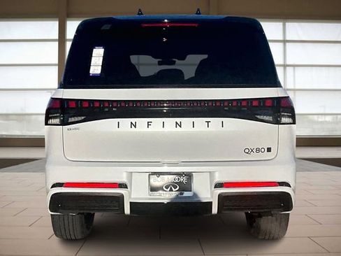 New 2026 INFINITI QX80 Autograph image 4