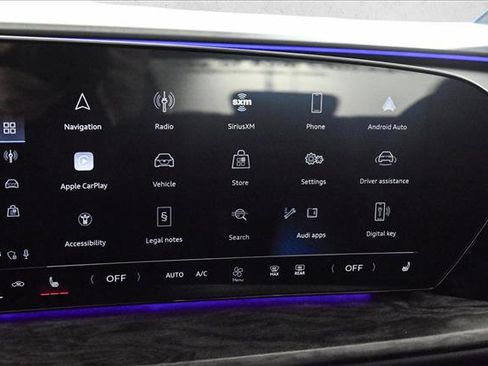 Used 2025 Audi Q5 Premium w/ Convenience Package image 15