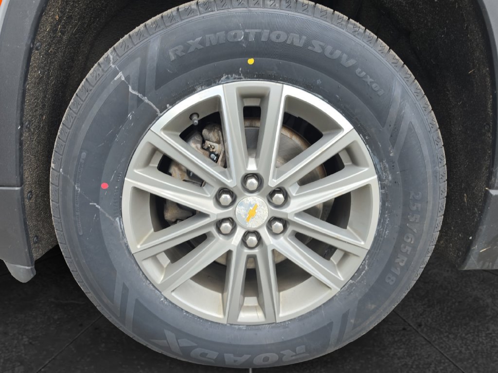 Used 2023 Chevrolet Traverse LT AWD/4WD image 15