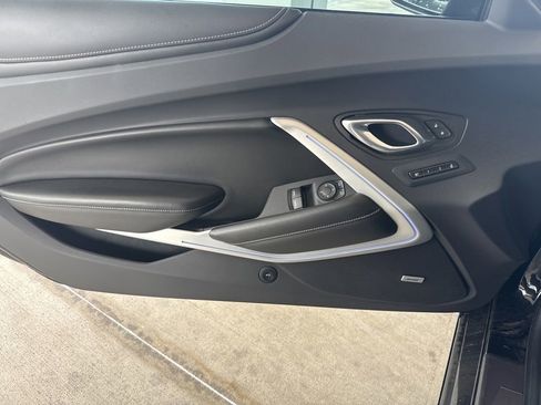 Used 2023 Chevrolet Camaro SS RWD image 10