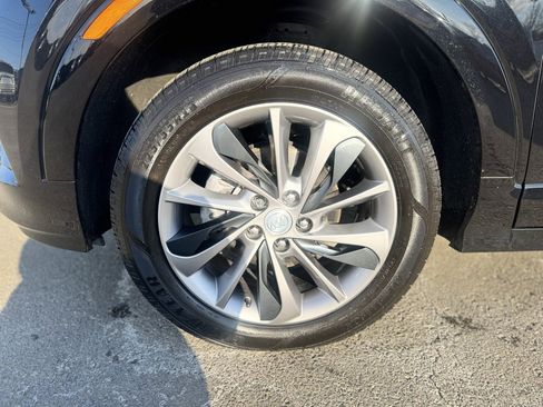 Used 2022 Buick Encore GX Select w/ Sport Touring Package image 3