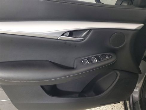 Used 2021 INFINITI QX50 Luxe w/ Appearance Package image 17