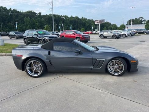 Used 2013 Chevrolet Corvette Grand Sport w/ 3LT Preferred Equipment Group RWD image 7