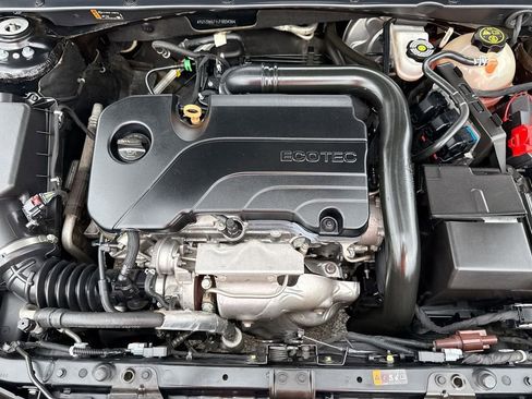 Used 2020 Chevrolet Malibu LT image 18