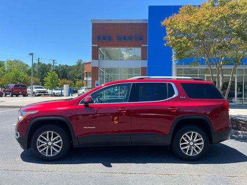 Used 2019 GMC Acadia SLE AWD/4WD image 2