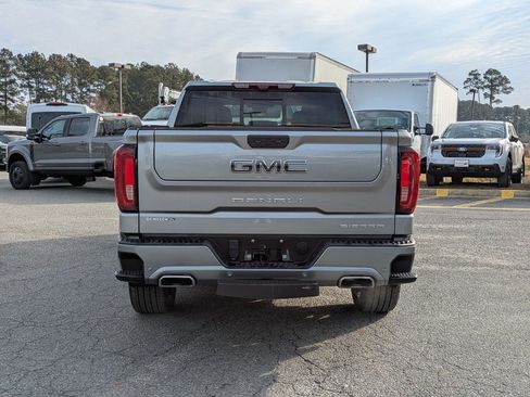 Used 2023 GMC Sierra 1500 Denali Ultimate image 5
