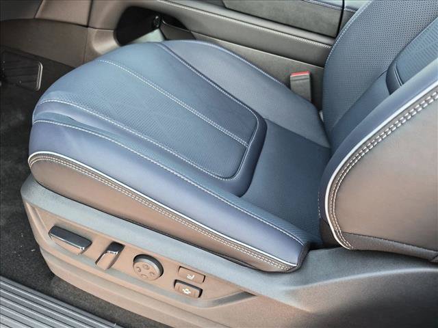 New 2027 INFINITI QX80 Sensory AWD/4WD image 4