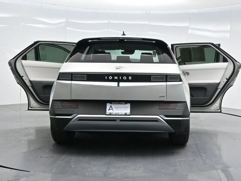 Used 2023 Hyundai Ioniq 5 SEL image 42