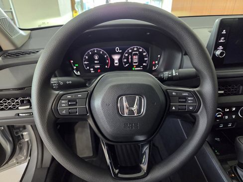 New 2026 Honda Accord SE image 10